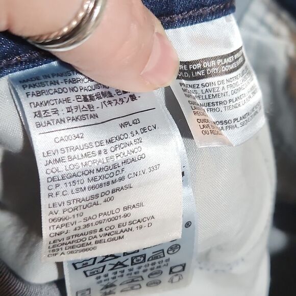 EUC Levis 515 Medium Blue Bootcut Jeans - Picture 4 of 9